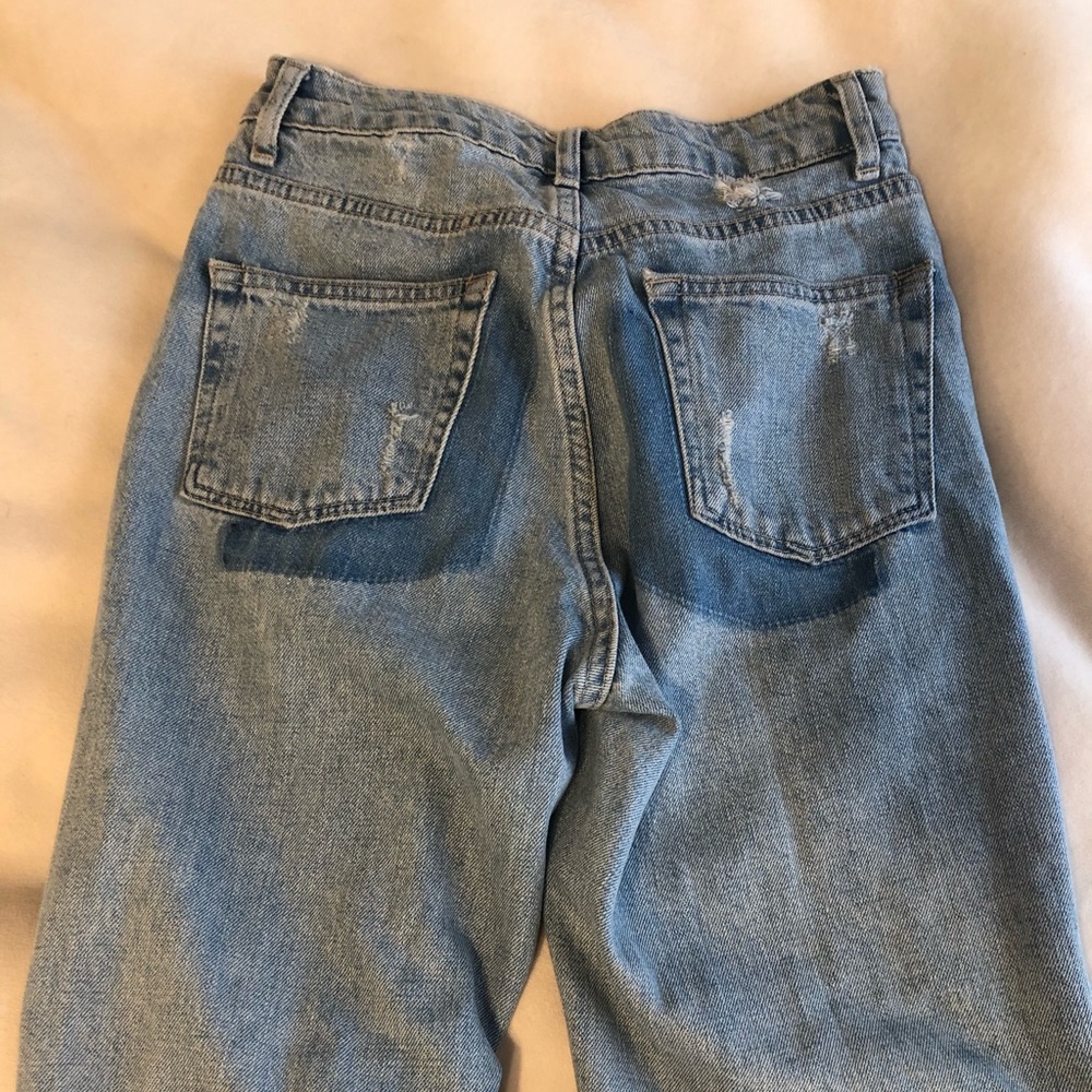 Cute Topshop mom jeans. Size 25 - Picture 4 of 5